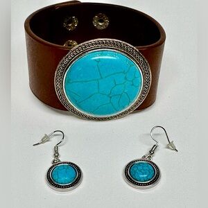 Vintage GORGEOUS Faux Turquoise bracelet and earrings